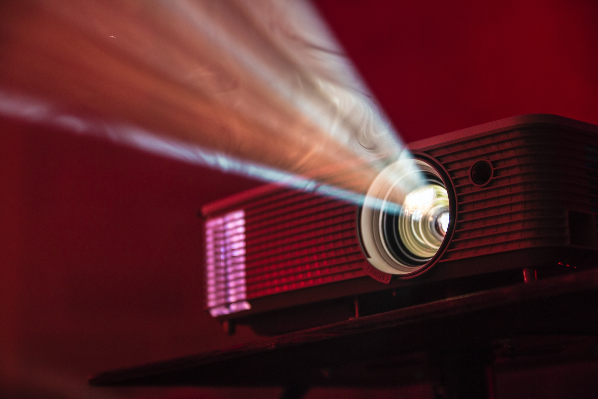 Financial Difficulties of Movie Theaters in 2023